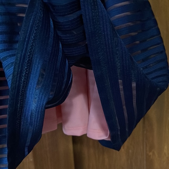 Girls dress size 10 - Picture 2 of 6